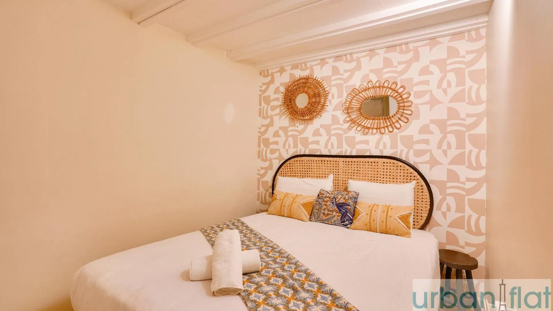 Appartement 33 - Flat Av des Champs-Élysées Paris